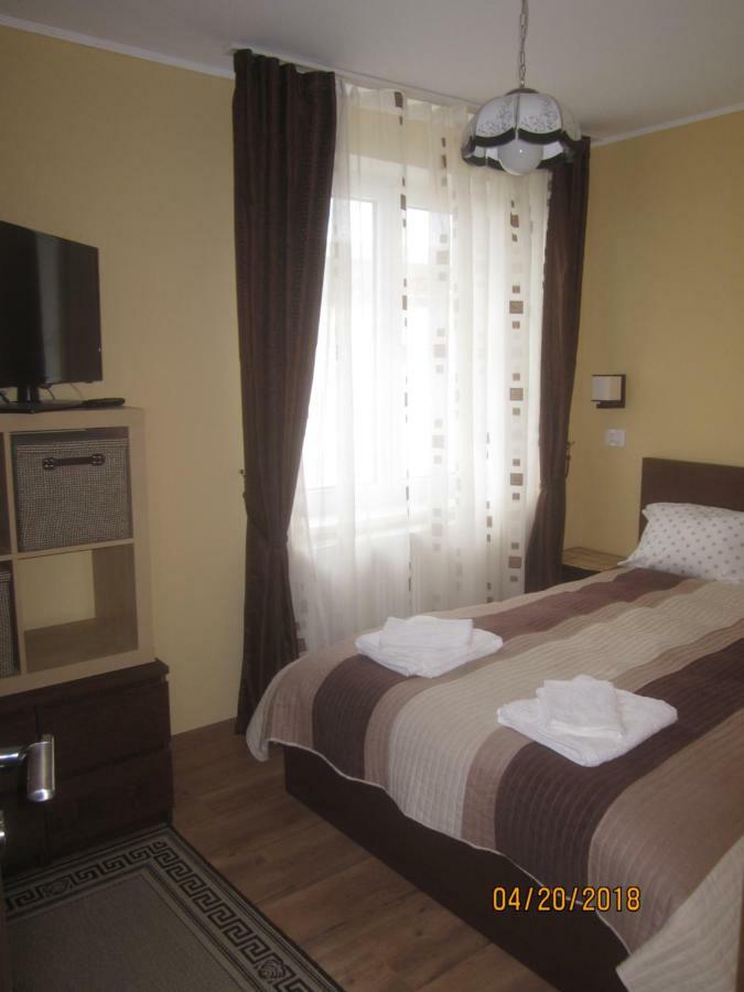 The Best Location Accommodation Bukarest Eksteriør billede